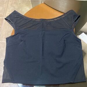 NWT workout crop top